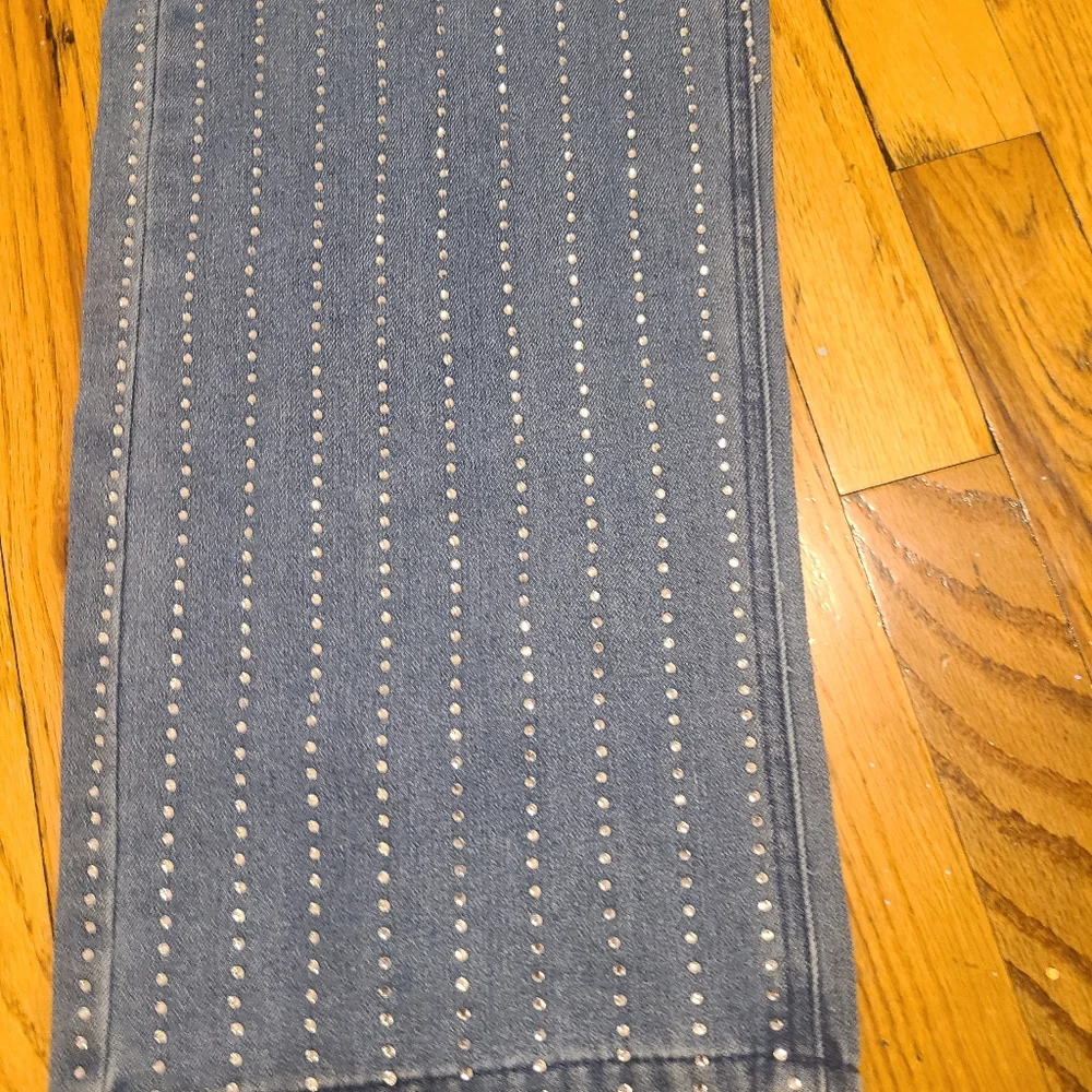 Bedazzled Jeans - Picture 5 of 6